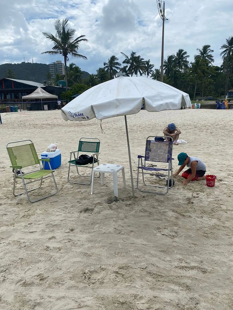 Apartamento no Guarujá a 250 m da Praia da Enseada