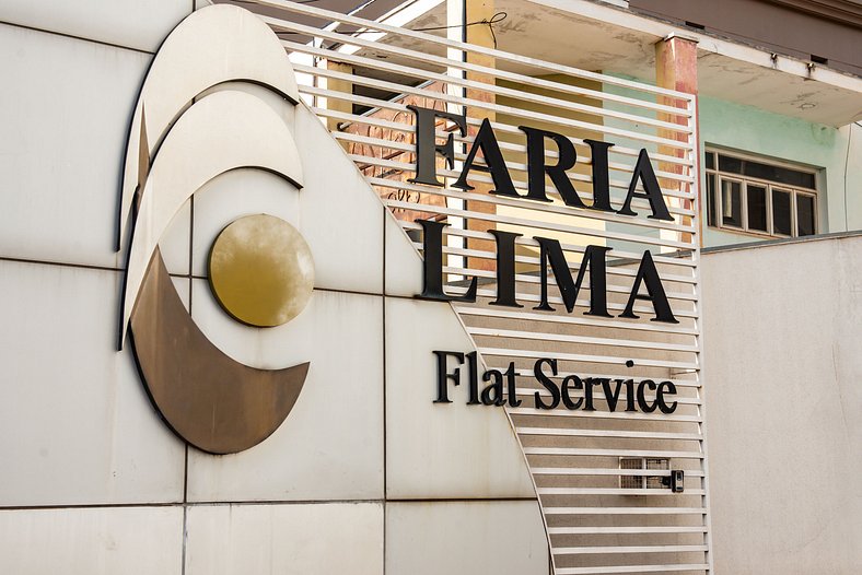 Flat Faria Lima | Excelente Localização | Ap17